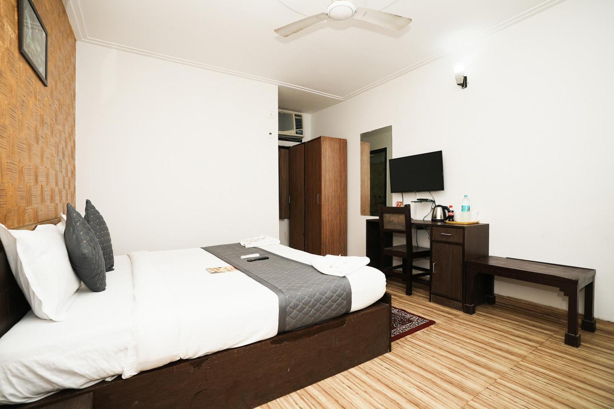 Hotel Om Paradise Near Igi Delhi Airport New Delhi Eksteriør billede