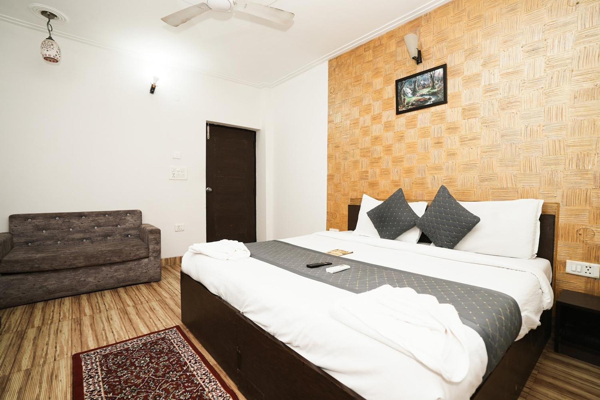 Hotel Om Paradise Near Igi Delhi Airport New Delhi Eksteriør billede